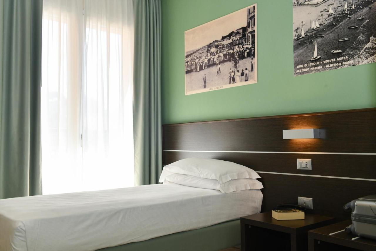 Hotel Vienna 리도 디 예솔로 외부 사진