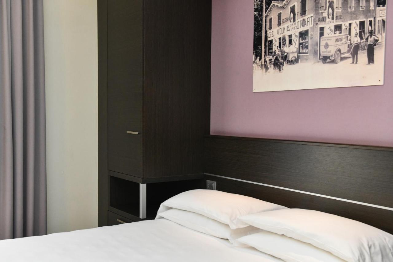 Hotel Vienna 리도 디 예솔로 외부 사진