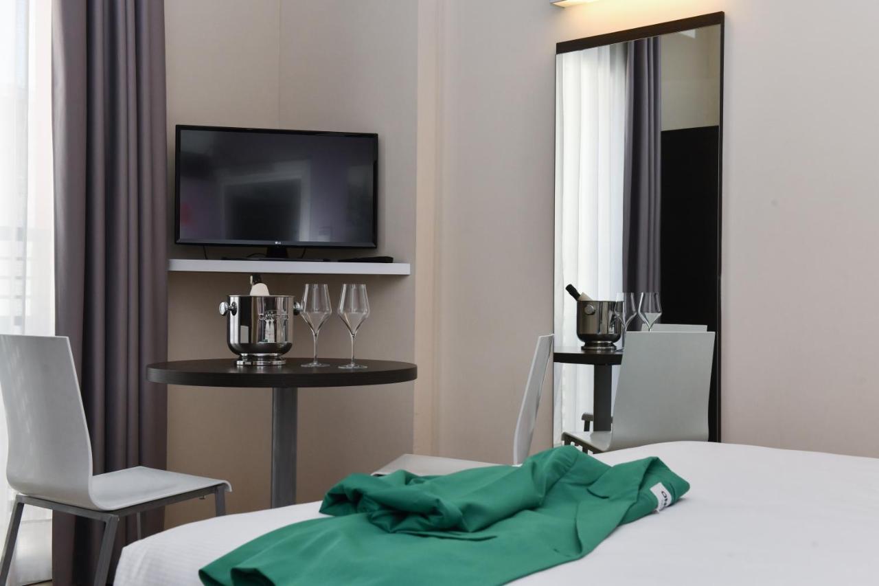 Hotel Vienna 리도 디 예솔로 외부 사진