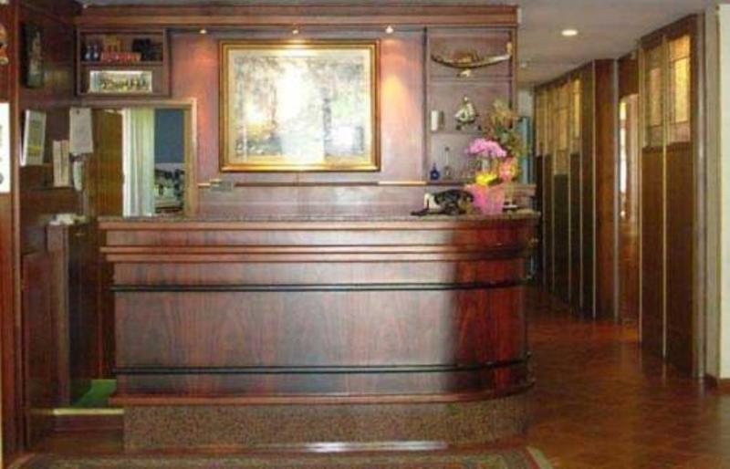 Hotel Vienna 리도 디 예솔로 외부 사진